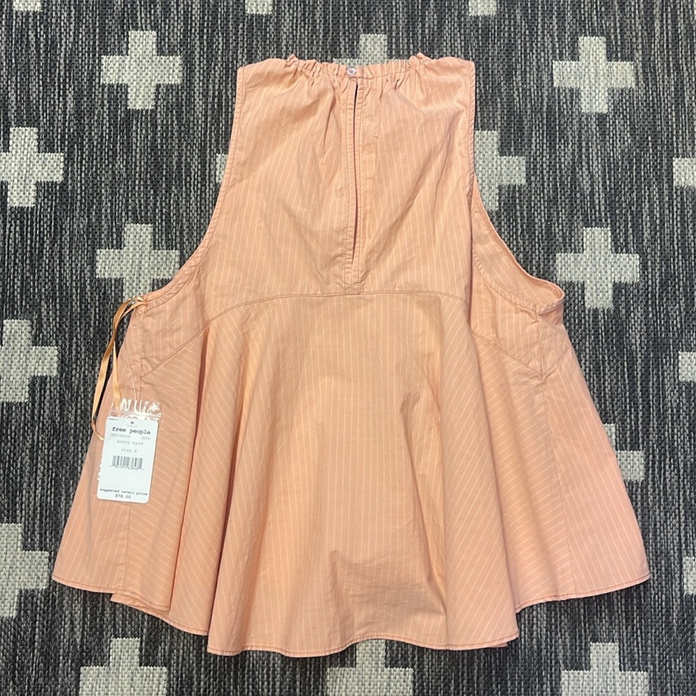 BNWT Free People Small Top - Picture 3 of 3